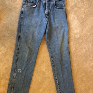 Wrangler 33 x 34 regular fit